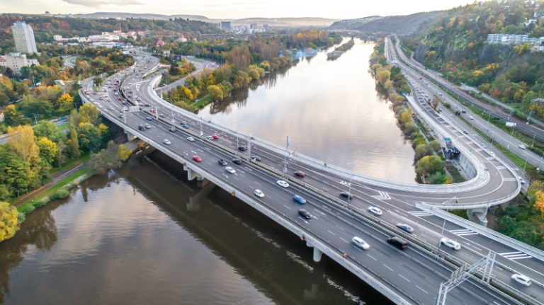 Dopravní opatření na Barrandovském mostě